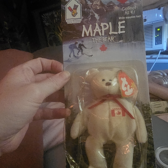 Ty Maple The Bear And Ty Glory The Bear New Condition. Rare With Tag Errors.1996